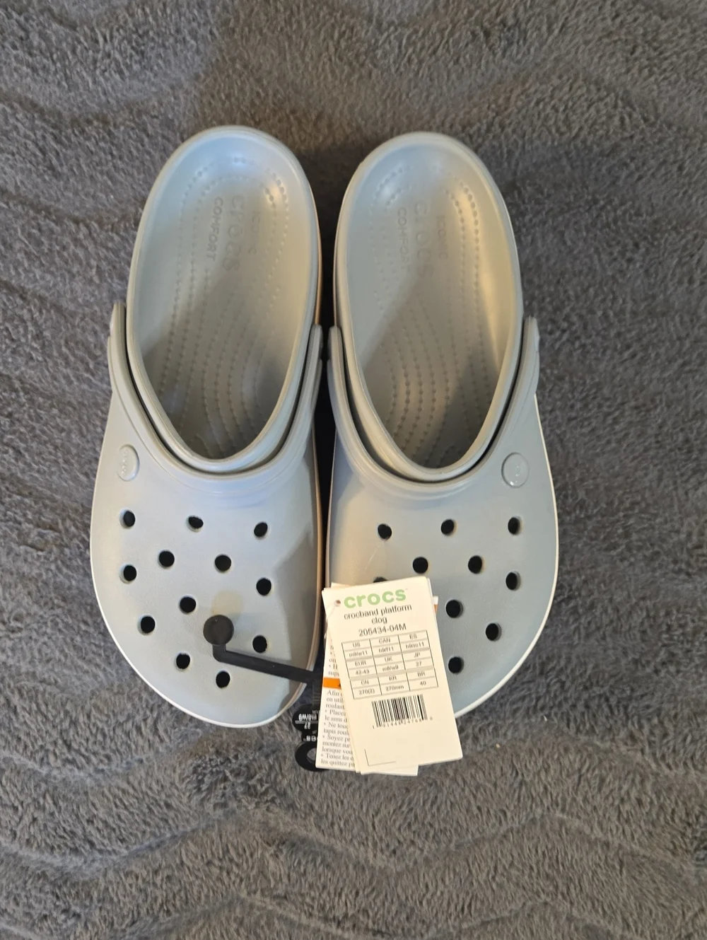 CROCS Classic Clog in Light Gray Unisex M 9 W 11